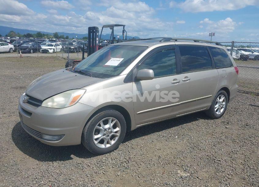 Photo 2 of 2004 Toyota Sienna XLE/XLE LIMITED (VIN 5TDZA22C04S216506)