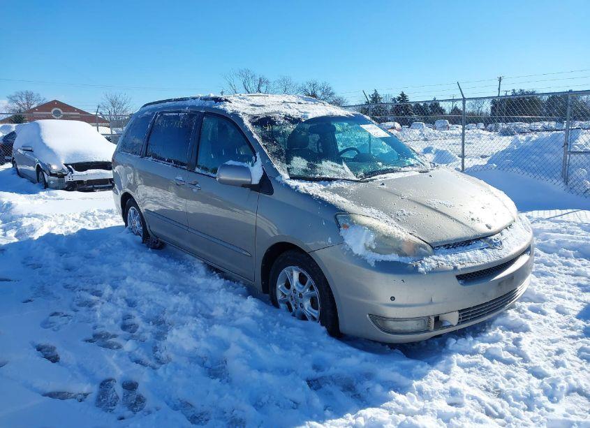 2005 Toyota Sienna XLE LIMITED (VIN 5TDZA22C05S225515) main photo
