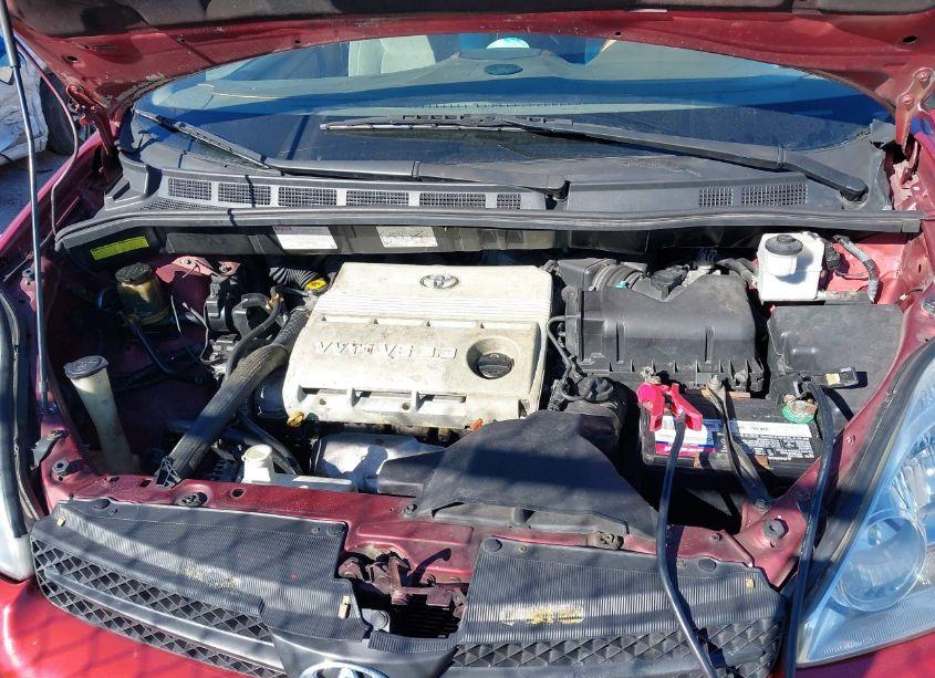 Photo 10 of 2005 Toyota Sienna XLE (VIN 5TDZA22C05S239463)