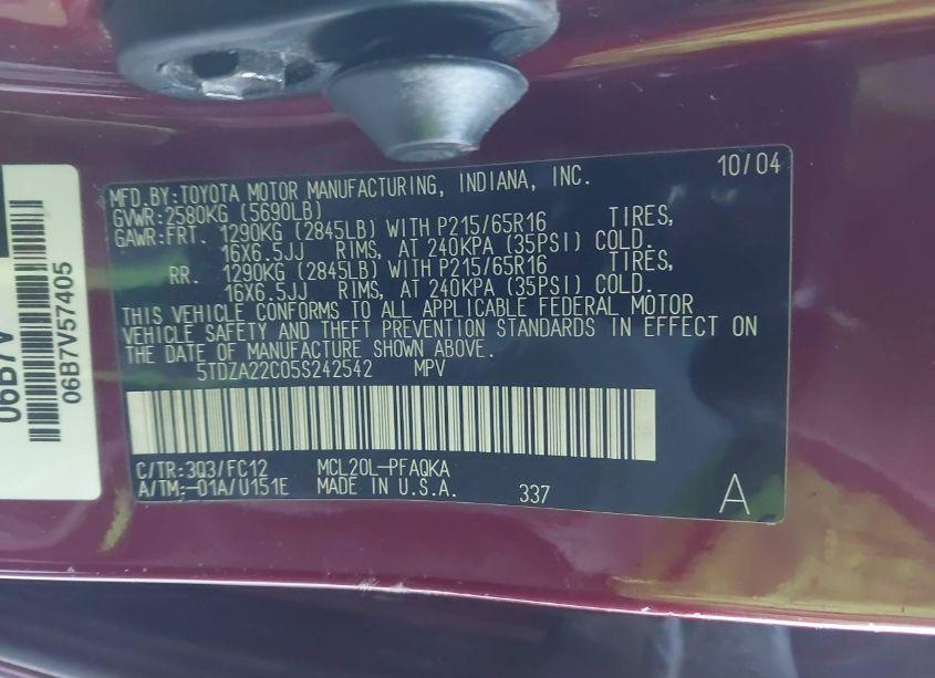 Photo 9 of 2005 Toyota Sienna XLE (VIN 5TDZA22C05S242542)