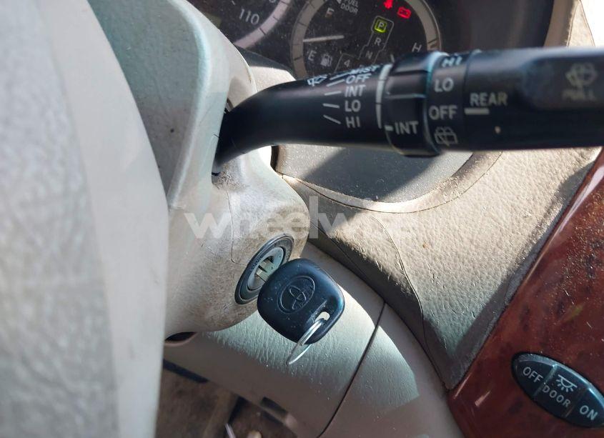 Photo 11 of 2005 Toyota Sienna XLE LIMITED (VIN 5TDZA22C05S370201)