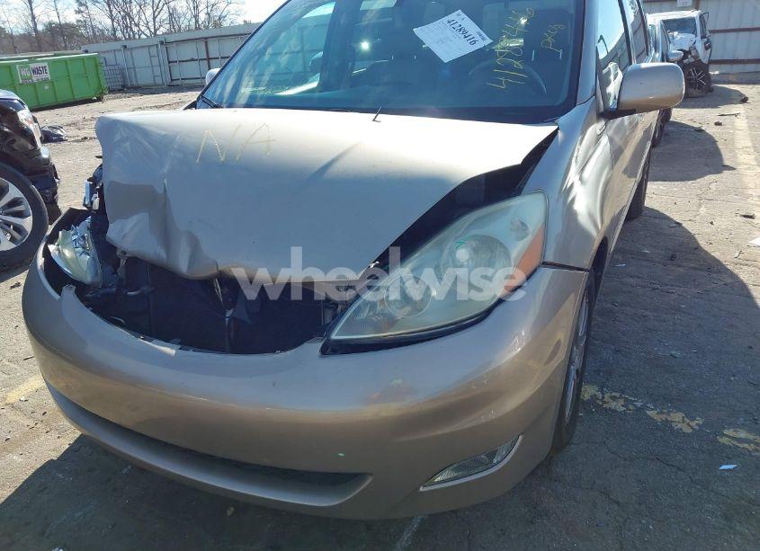Photo 14 of 2006 Toyota Sienna XLE (VIN 5TDZA22C06S436165)