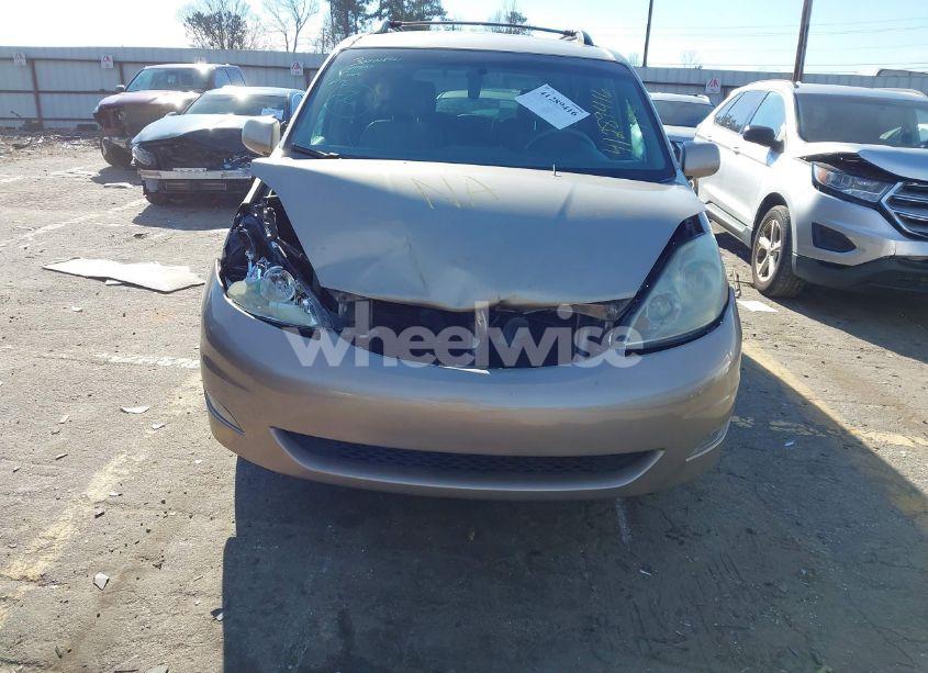 Photo 6 of 2006 Toyota Sienna XLE (VIN 5TDZA22C06S436165)