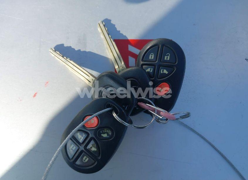 Photo 11 of 2006 Toyota Sienna XLE/XLE LIMITED (VIN 5TDZA22C06S511978)