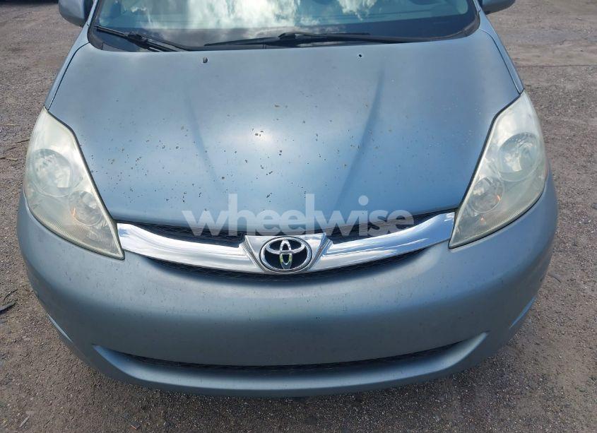 Photo 13 of 2006 Toyota Sienna XLE LIMITED (VIN 5TDZA22C06S531857)