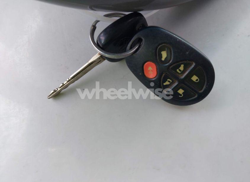 Photo 11 of 2004 Toyota Sienna XLE (VIN 5TDZA22C14S076563)