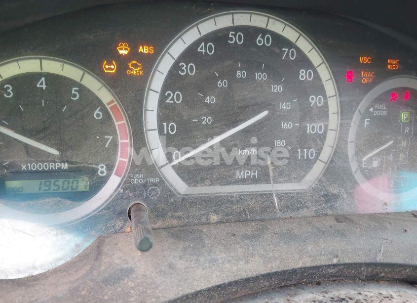 Photo 7 of 2004 Toyota Sienna XLE (VIN 5TDZA22C14S076563)