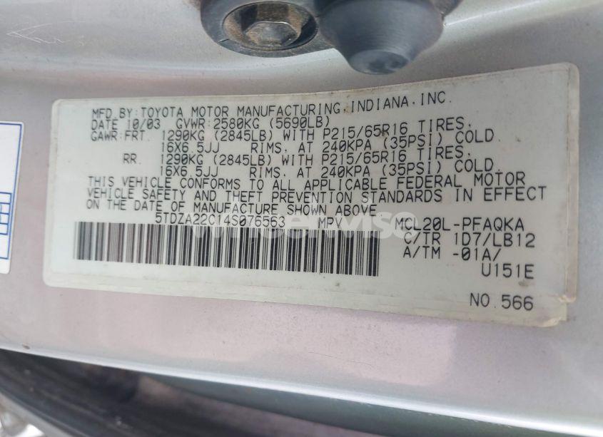 Photo 9 of 2004 Toyota Sienna XLE (VIN 5TDZA22C14S076563)