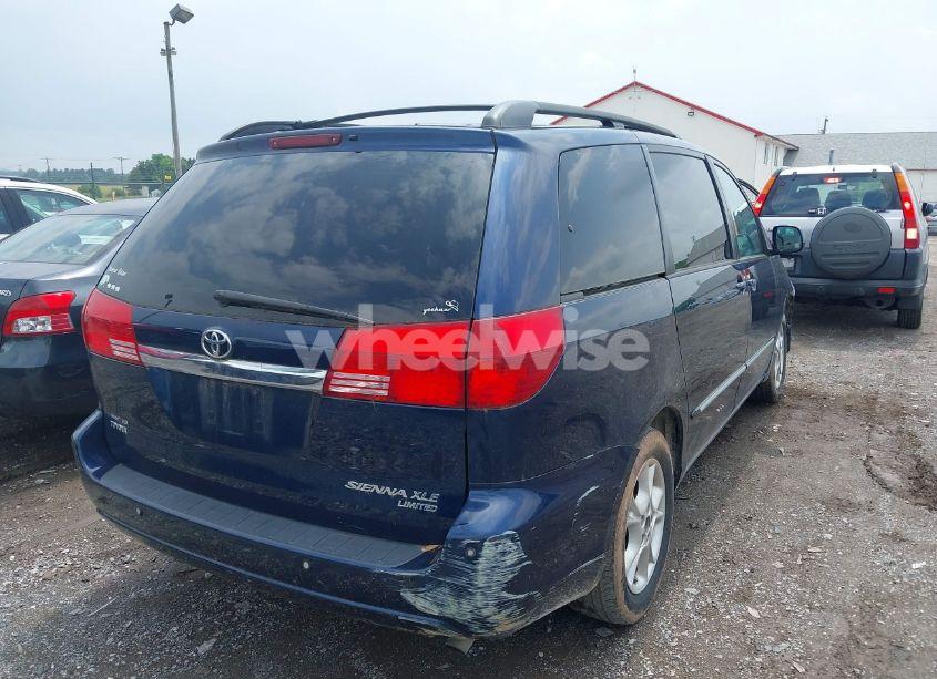 Photo 13 of 2004 Toyota Sienna XLE LIMITED (VIN 5TDZA22C14S094061)