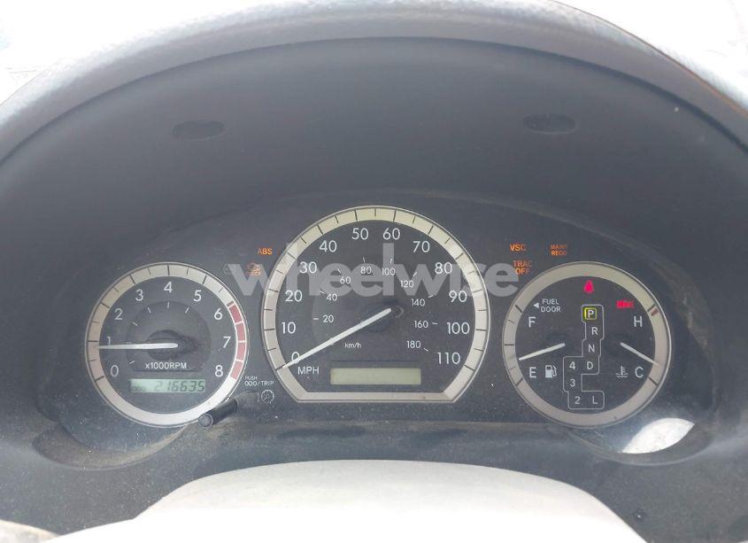 Photo 7 of 2004 Toyota Sienna XLE LIMITED (VIN 5TDZA22C14S094061)