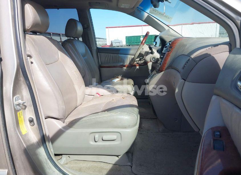 Photo 5 of 2005 Toyota Sienna XLE LIMITED (VIN 5TDZA22C15S356467)