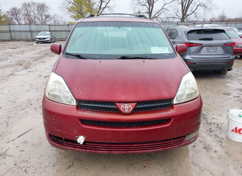 Photo 12 of 2005 Toyota Sienna XLE (VIN 5TDZA22C15S362589)