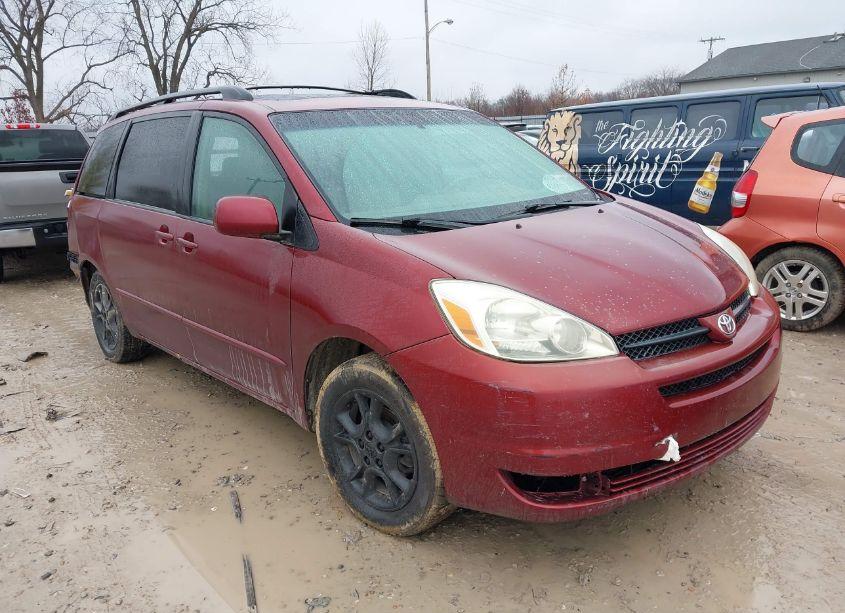 Photo 13 of 2005 Toyota Sienna XLE (VIN 5TDZA22C15S362589)