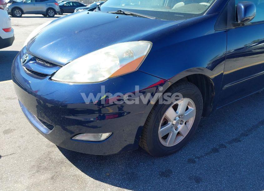 Photo 12 of 2006 Toyota Sienna XLE (VIN 5TDZA22C16S455985)