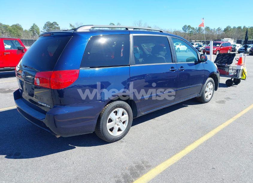 Photo 4 of 2006 Toyota Sienna XLE (VIN 5TDZA22C16S455985)