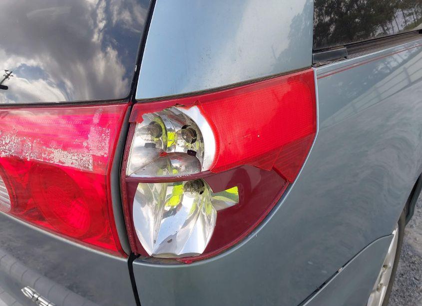 Photo 6 of 2006 Toyota Sienna XLE (VIN 5TDZA22C16S553933)
