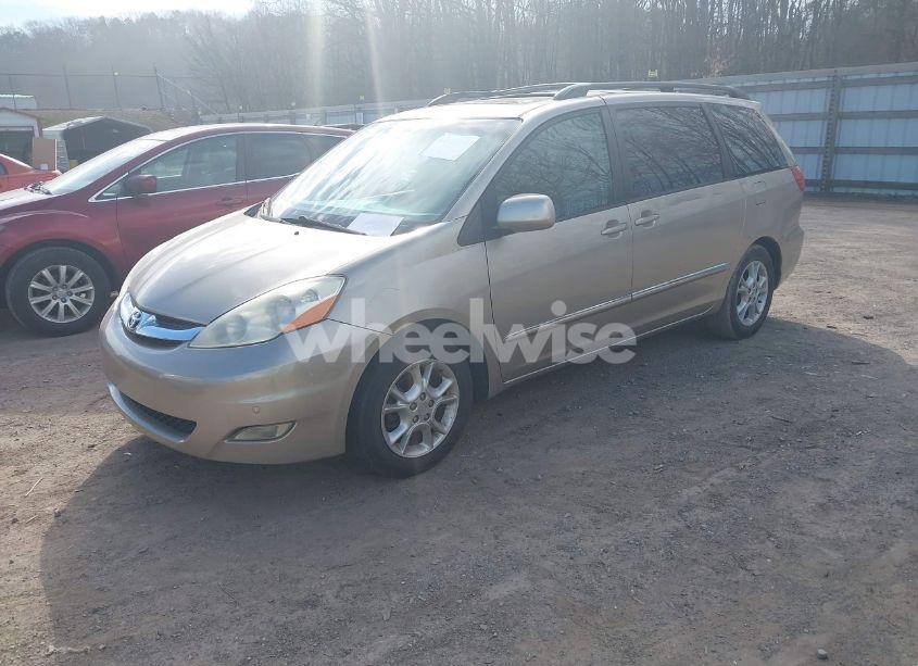 Photo 2 of 2006 Toyota Sienna XLE LIMITED (VIN 5TDZA22C16S571350)