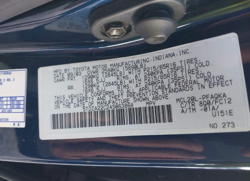 Photo 9 of 2004 Toyota Sienna XLE (VIN 5TDZA22C24S063868)