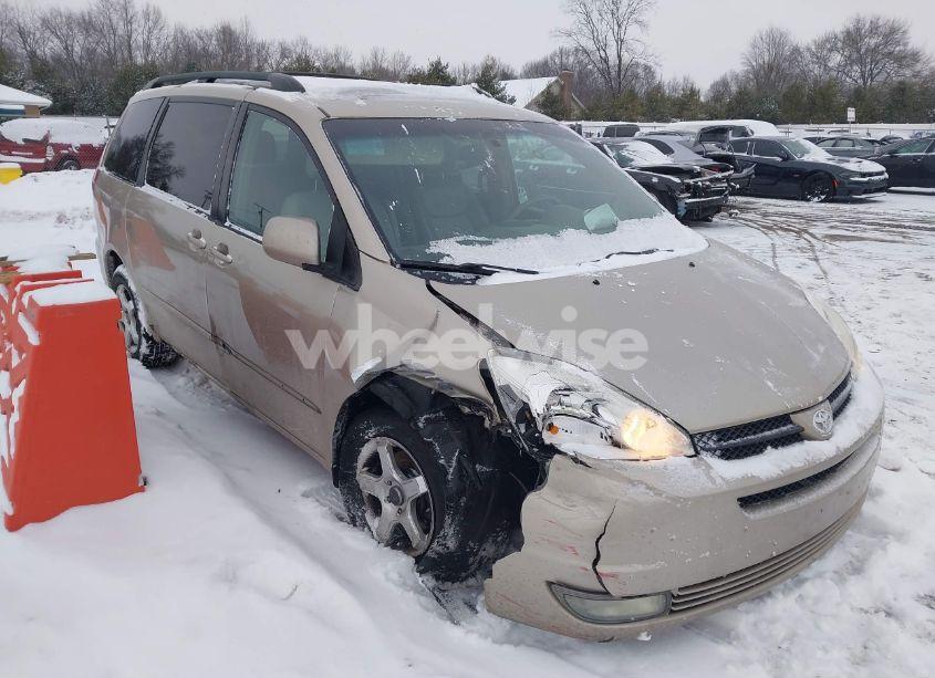 Photo 6 of 2004 Toyota Sienna XLE (VIN 5TDZA22C24S102099)