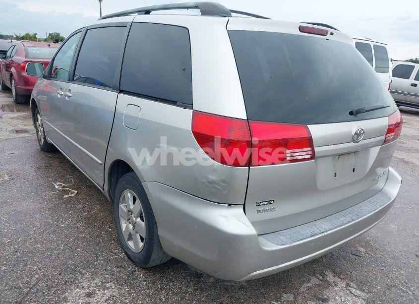 Photo 3 of 2004 Toyota Sienna XLE (VIN 5TDZA22C24S196520)