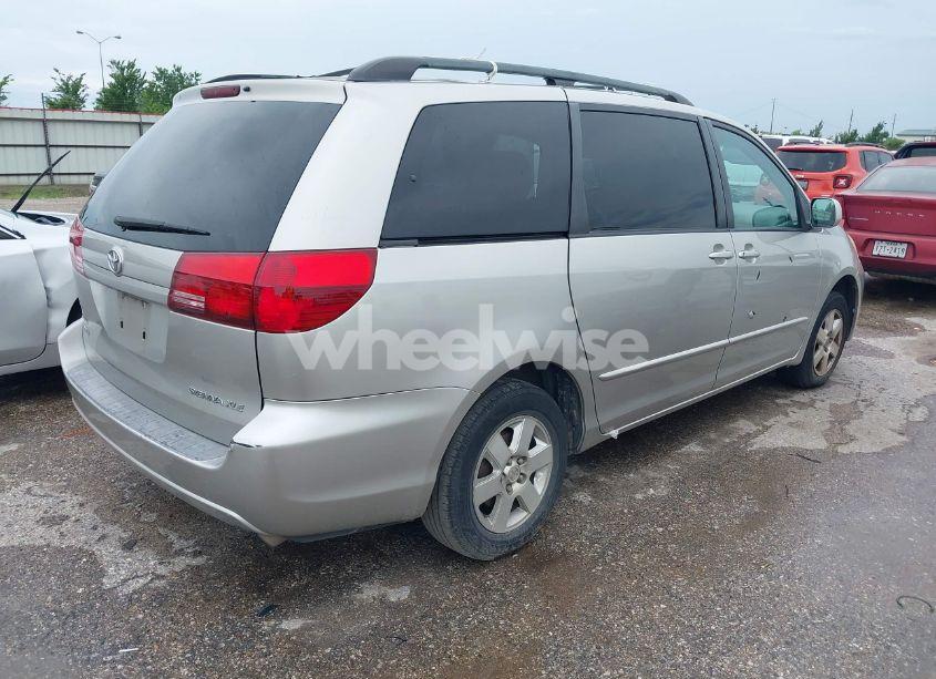 Photo 4 of 2004 Toyota Sienna XLE (VIN 5TDZA22C24S196520)