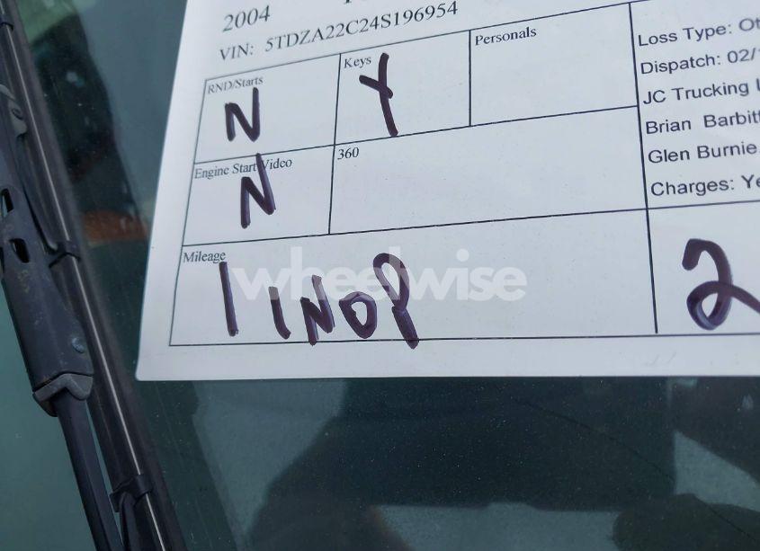 Photo 13 of 2004 Toyota Sienna XLE (VIN 5TDZA22C24S196954)