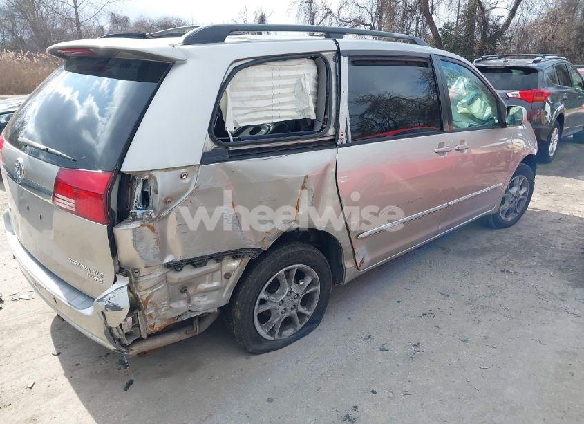 Photo 4 of 2004 Toyota Sienna XLE (VIN 5TDZA22C24S196954)