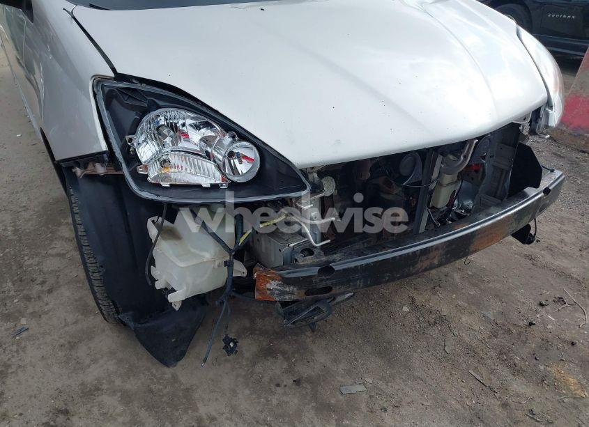 Photo 6 of 2004 Toyota Sienna XLE (VIN 5TDZA22C24S196954)