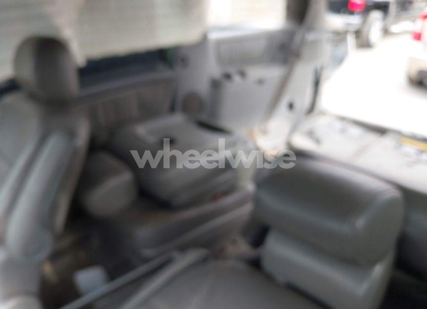 Photo 8 of 2004 Toyota Sienna XLE (VIN 5TDZA22C24S196954)