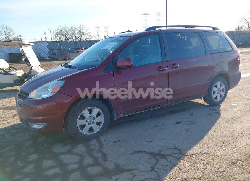 Photo 2 of 2005 Toyota Sienna XLE (VIN 5TDZA22C25S280676)