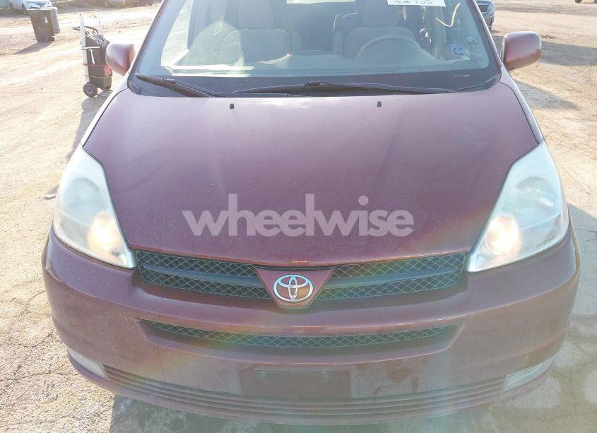 Photo 6 of 2005 Toyota Sienna XLE (VIN 5TDZA22C25S280676)