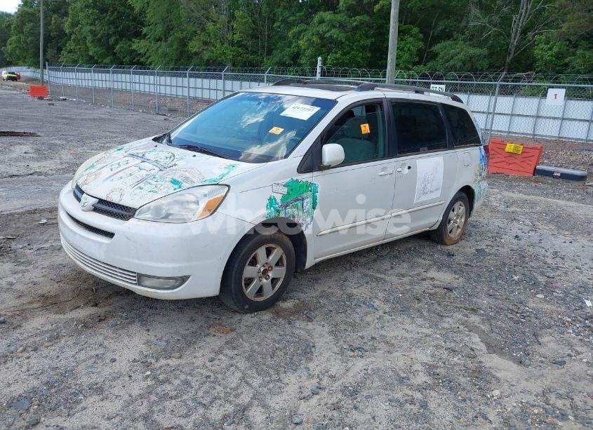 Photo 2 of 2005 Toyota Sienna XLE (VIN 5TDZA22C25S309013)