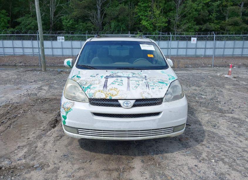 Photo 6 of 2005 Toyota Sienna XLE (VIN 5TDZA22C25S309013)