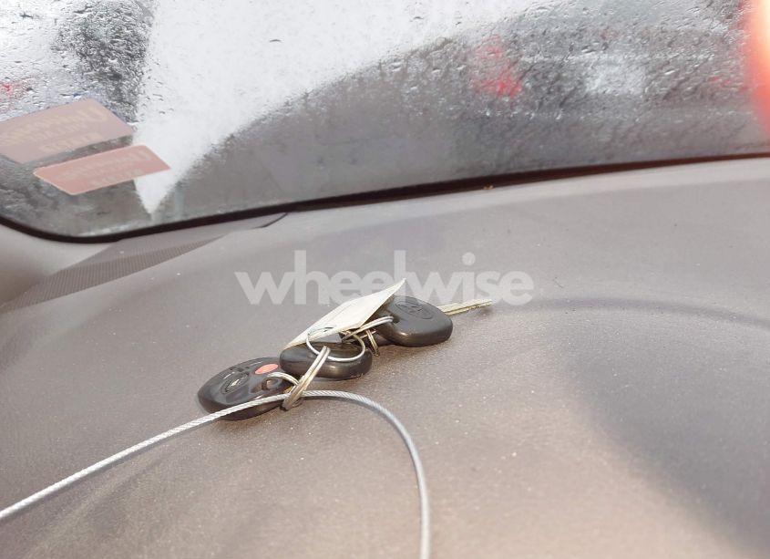 Photo 11 of 2005 Toyota Sienna XLE (VIN 5TDZA22C25S325115)