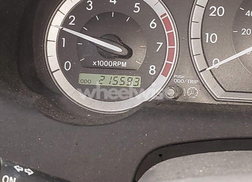 Photo 15 of 2005 Toyota Sienna XLE (VIN 5TDZA22C25S325115)
