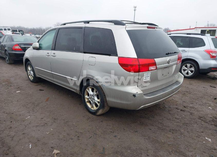 Photo 3 of 2005 Toyota Sienna XLE (VIN 5TDZA22C25S325115)
