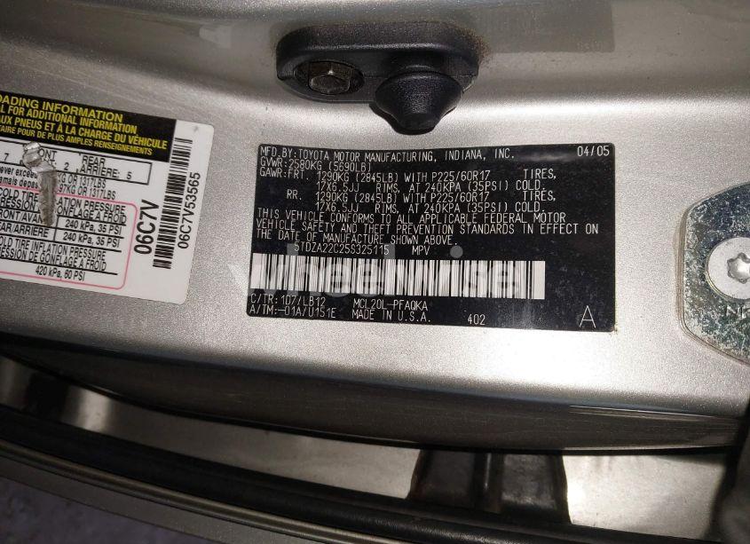Photo 9 of 2005 Toyota Sienna XLE (VIN 5TDZA22C25S325115)