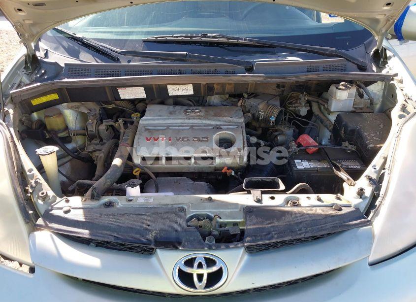 Photo 10 of 2006 Toyota Sienna XLE (VIN 5TDZA22C26S391682)