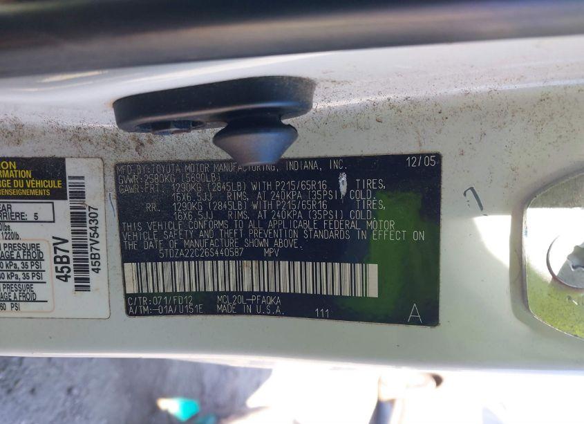 Photo 9 of 2006 Toyota Sienna XLE (VIN 5TDZA22C26S440587)