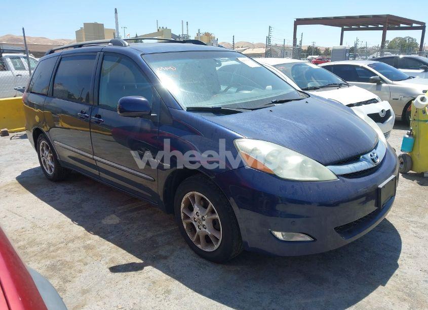 2006 Toyota Sienna XLE LIMITED (VIN 5TDZA22C26S485769) main photo