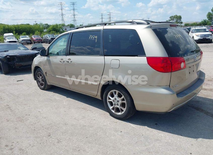 Photo 3 of 2006 Toyota Sienna XLE (VIN 5TDZA22C26S514915)