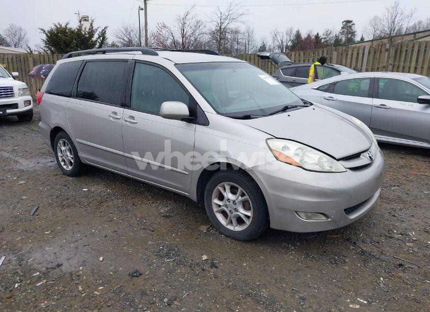 2006 Toyota Sienna XLE (VIN 5TDZA22C26S531424) main photo