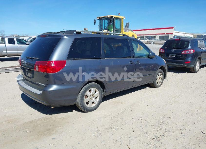 Photo 4 of 2006 Toyota Sienna XLE (VIN 5TDZA22C26S543606)