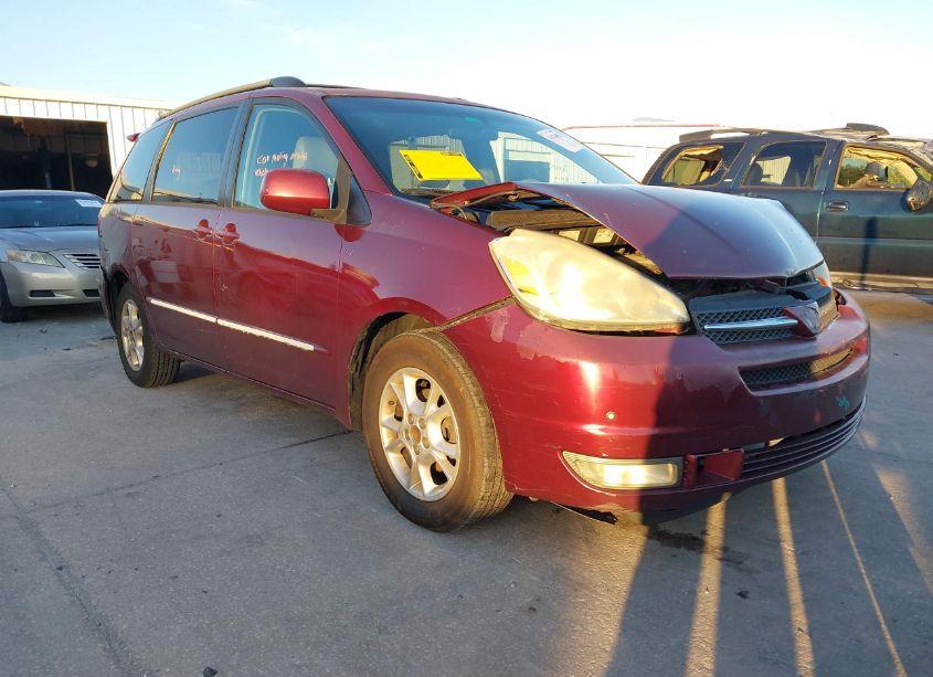 2004 Toyota Sienna XLE LTD (VIN 5TDZA22C34S074751) main photo