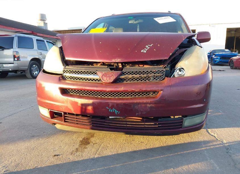 Photo 12 of 2004 Toyota Sienna XLE LTD (VIN 5TDZA22C34S074751)