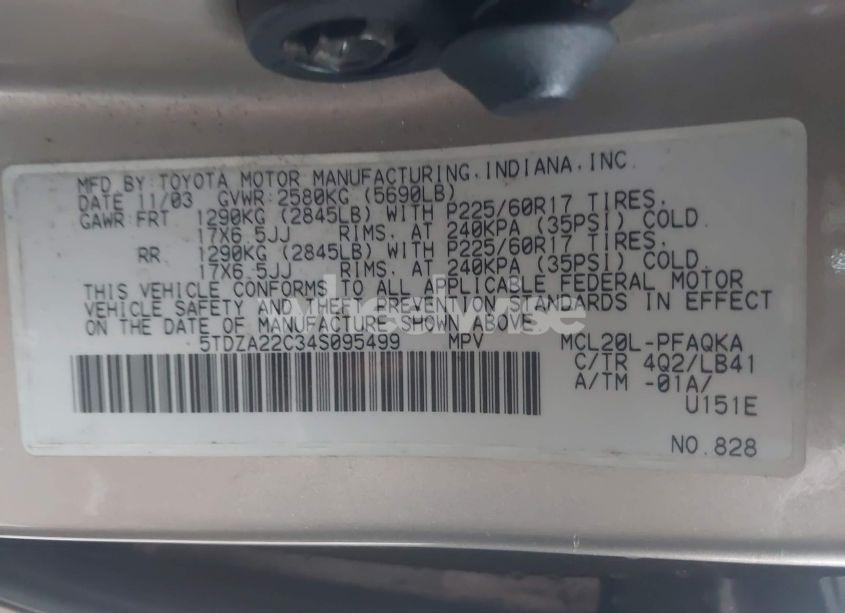 Photo 9 of 2004 Toyota Sienna XLE (VIN 5TDZA22C34S095499)