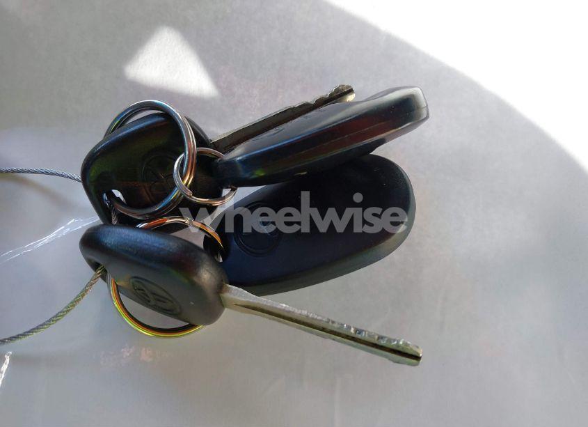 Photo 11 of 2004 Toyota Sienna XLE (VIN 5TDZA22C34S117890)