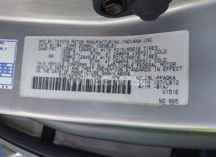 Photo 9 of 2004 Toyota Sienna XLE (VIN 5TDZA22C34S117890)
