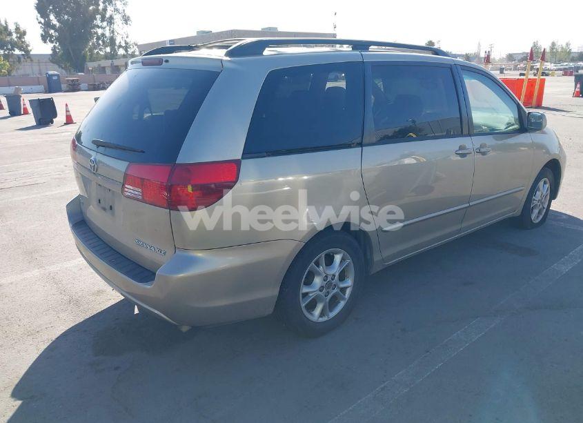 Photo 4 of 2005 Toyota Sienna XLE (VIN 5TDZA22C35S235729)