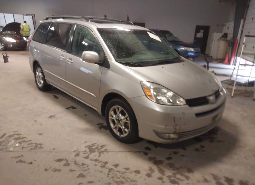 2005 Toyota Sienna XLE (VIN 5TDZA22C35S265765) main photo